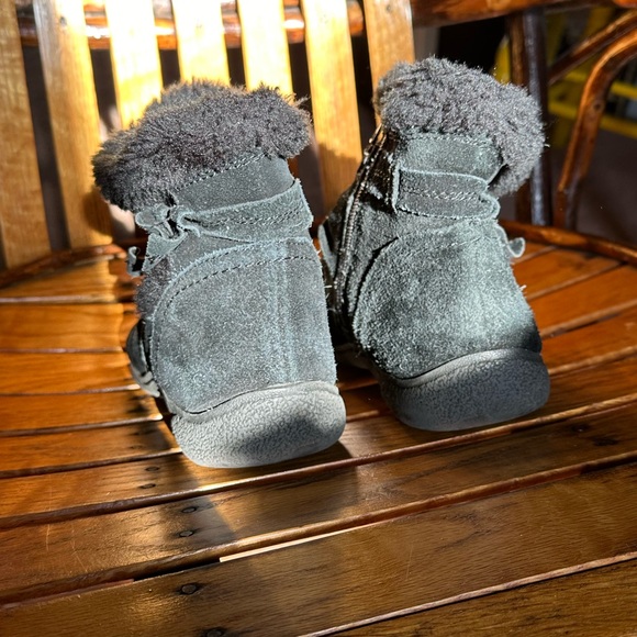 BearPaw square toe fur lined boots - Picture 4 of 13